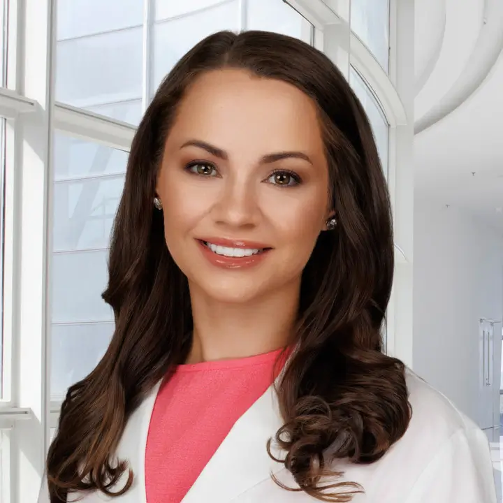 Kelly Elleson, MD, breast and melanoma surgical oncologist at Florida Cancer Specialists & Research Institute in Fort Myers, FL